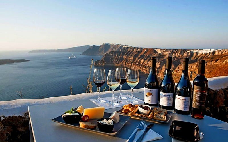 Santorini wine tour